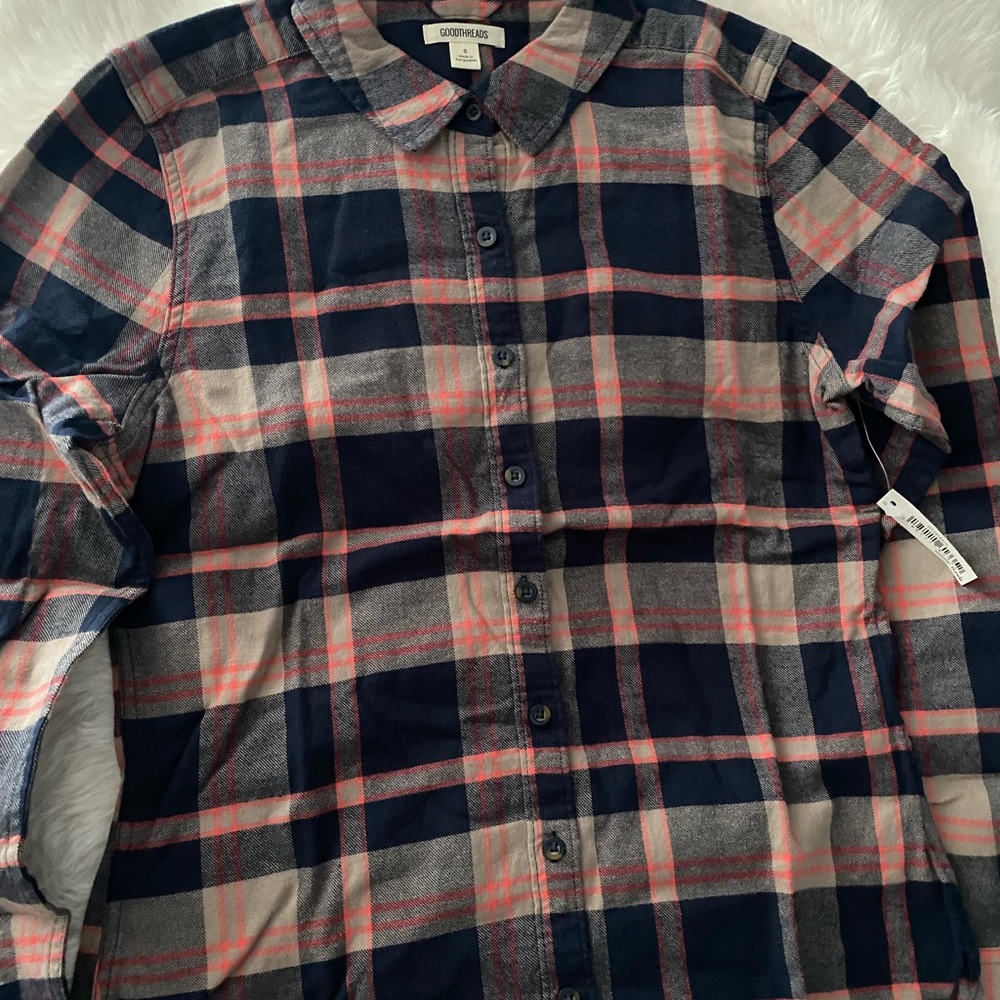 Soft plaid button down shirt with tags